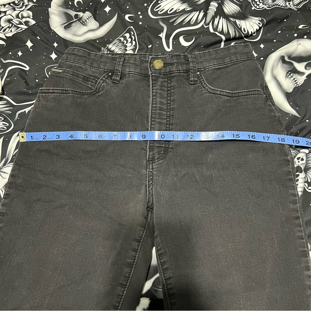Side Slit Retro Capri Jeans, US10 - Picture 5 of 6